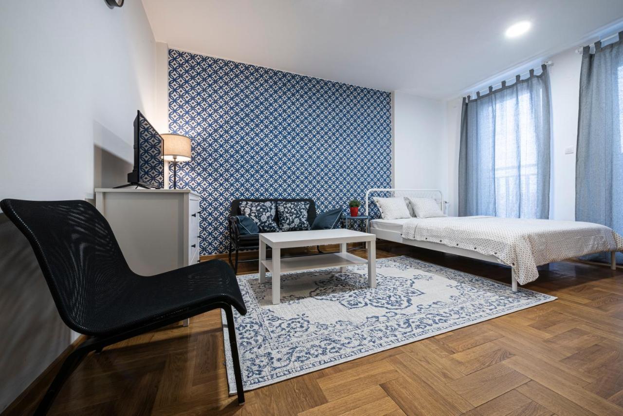 !Promo! Сentral Safe N Sound Studio-Free Private Parking-Fast Wi-Fi Novi Sad Eksteriør bilde