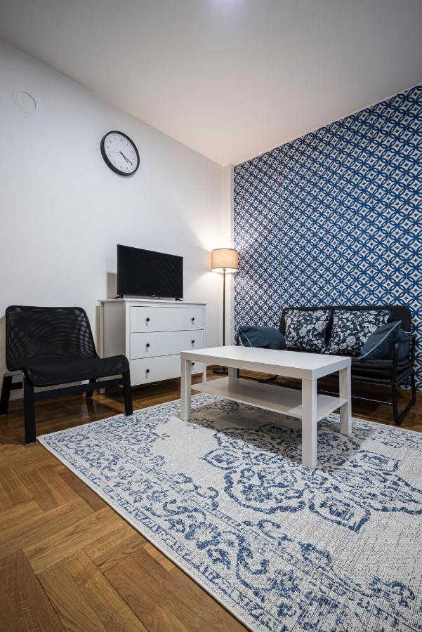 !Promo! Сentral Safe N Sound Studio-Free Private Parking-Fast Wi-Fi Novi Sad Eksteriør bilde