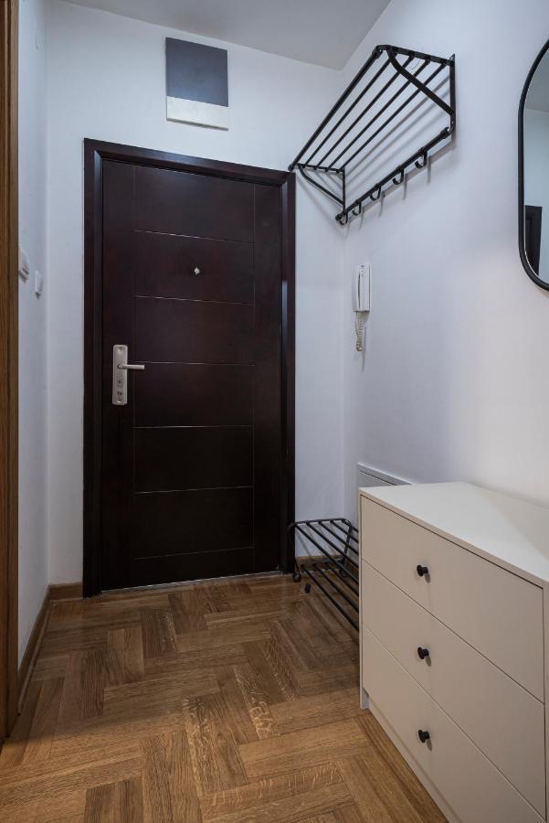 !Promo! Сentral Safe N Sound Studio-Free Private Parking-Fast Wi-Fi Novi Sad Eksteriør bilde